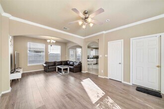 13166 S Bellaire Estates Dr in Houston, TX - Building Photo - Building Photo