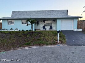 437 Via Palermo Ct in Merritt Island, FL - Building Photo