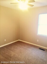 136 Batson Rd photo'