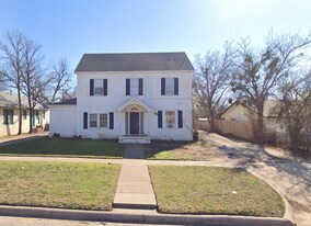 649 E N 18th St in Abilene, TX - Building Photo