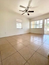 2116 Colonial Ave in Lakeland, FL - Building Photo - Building Photo