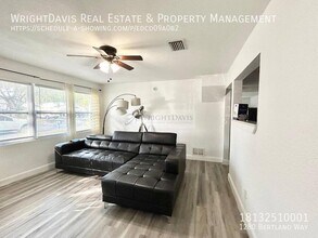 1280 Bertland Way in Clearwater, FL - Building Photo - Building Photo