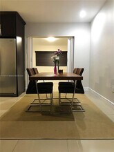 2155 Biarritz Dr in Miami, FL - Building Photo - Building Photo