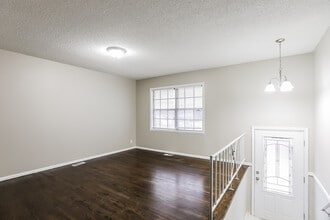 907 N Yuma Ave in Independence, MO - Building Photo - Building Photo
