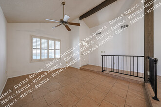 5006 E Mesquite Wood Ct in Phoenix, AZ - Building Photo - Building Photo