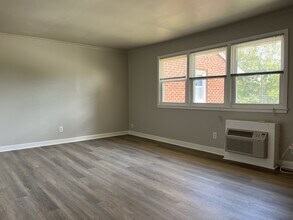 709 Daniels St in Raleigh, NC - Building Photo - Building Photo