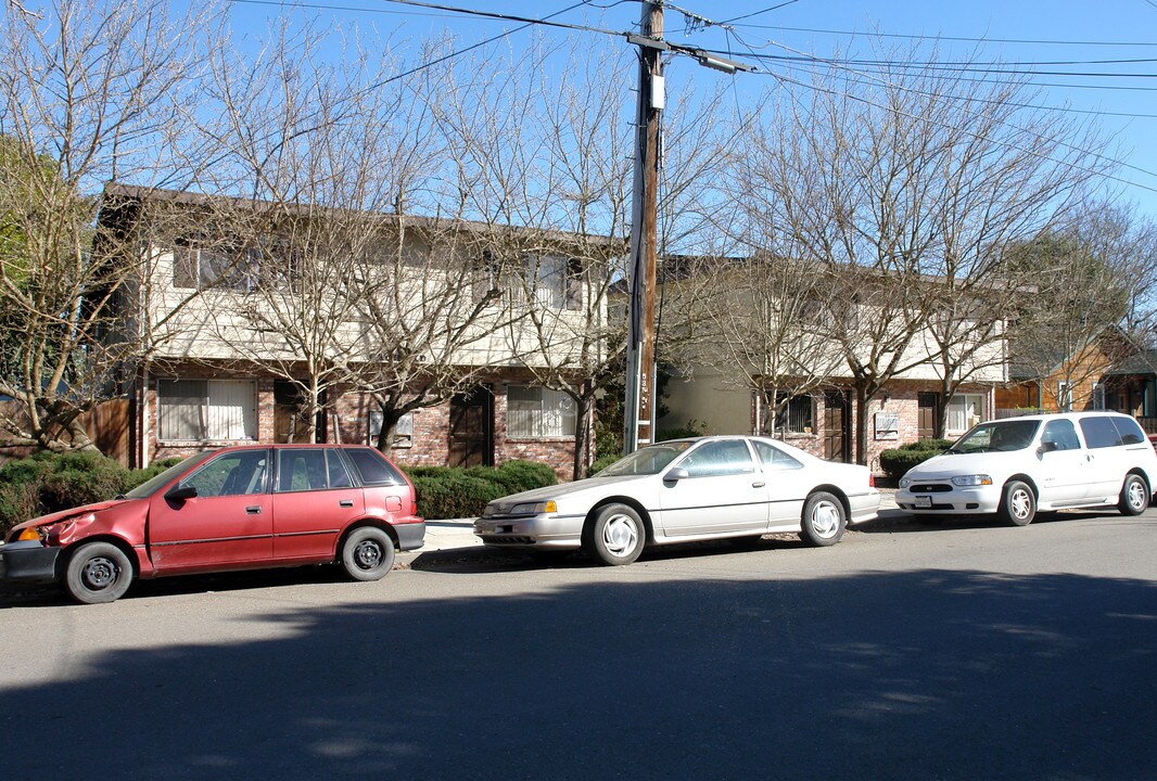 Orchard Street Apartments in Santa Rosa, CA - Building Photo