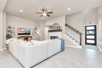 9423 Starlight Oak Dr in Missouri City, TX - Foto de edificio - Building Photo