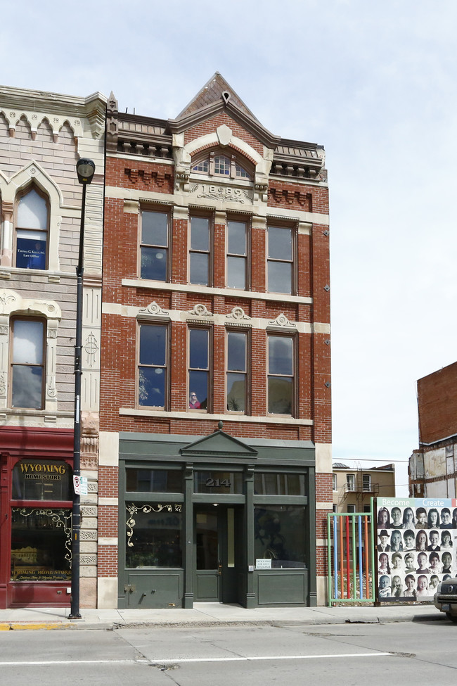 Idelman Hotel Apartments in Cheyenne, WY - Foto de edificio - Building Photo