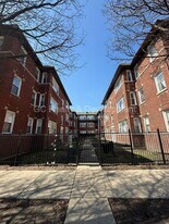 4652 N St Louis Ave in Chicago, IL - Building Photo