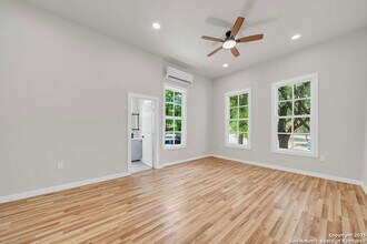 418 Atlanta St in San Antonio, TX - Building Photo - Building Photo
