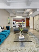The Metropolitan Lofts in Los Angeles, CA - Foto de edificio - Building Photo