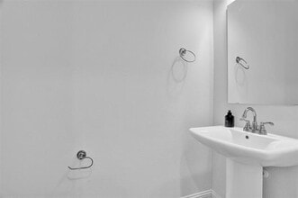 1484 Weston Rd in Farmers Branch, TX - Building Photo - Building Photo