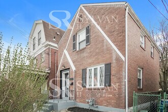 3006 Brentwood Ave in Pittsburgh, PA - Building Photo - Building Photo