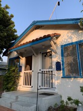116 Paloma Ave, Unit B in Venice, CA - Building Photo - Building Photo