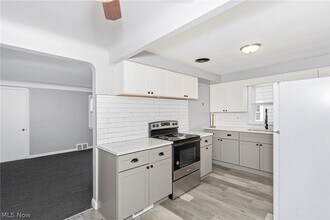 12509 Britton Dr in Cleveland, OH - Building Photo - Building Photo