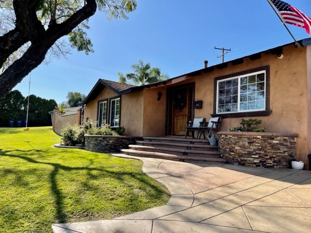 15151 La Sabana Dr in La Mirada, CA - Building Photo
