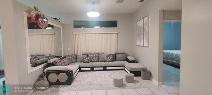 4070 Palmetto Trail in Weston, FL - Building Photo - Building Photo