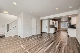 8403-8459 W Hampden Ave in Lakewood, CO - Building Photo - Building Photo