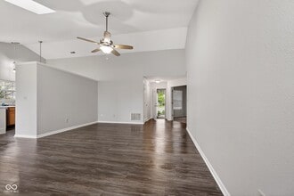 6626 Crossbridge Dr in Noblesville, IN - Building Photo - Building Photo