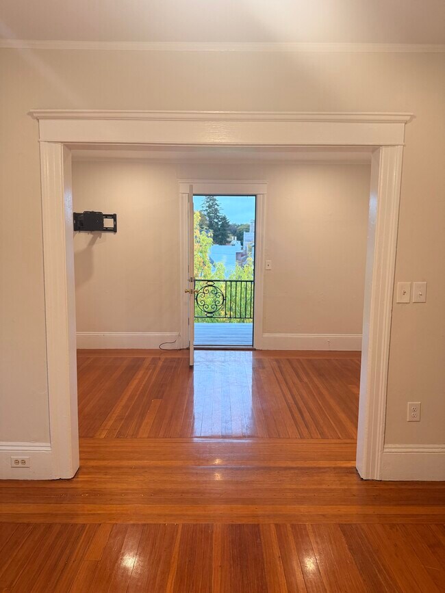 160 Irving Ave, Unit 3C in Providence, RI - Building Photo - Building Photo