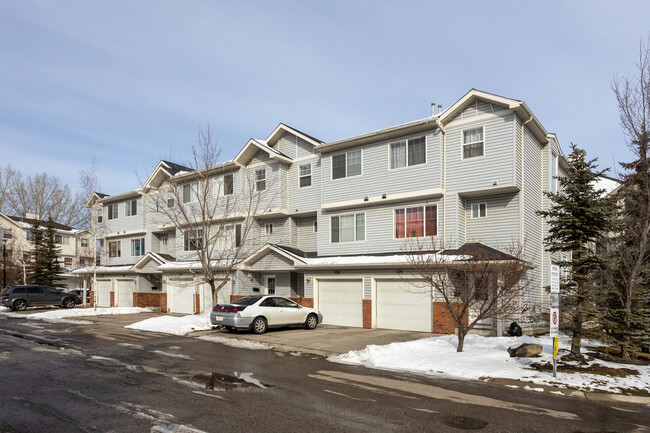 Applewood Townhome Gardens in Calgary, AB - Building Photo - Building Photo