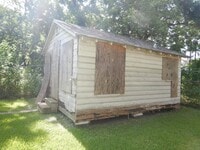 4218 Buck St photo'