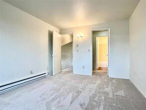 430 4th St SE in Auburn, WA - Building Photo - Building Photo