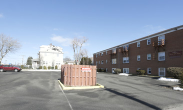 Ocean Grove Village in Ocean Grove, NJ - Building Photo - Building Photo