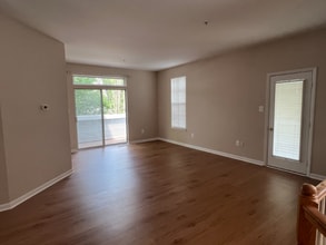18013 Royal Bonnet Cir in Gaithersburg, MD - Building Photo - Building Photo