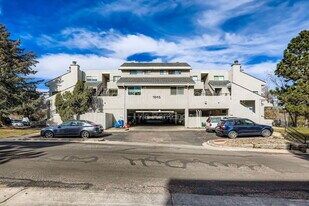 1845 Kendall St in Lakewood, CO - Building Photo