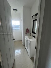 934 79th Terrace in Miami Beach, FL - Building Photo - Building Photo