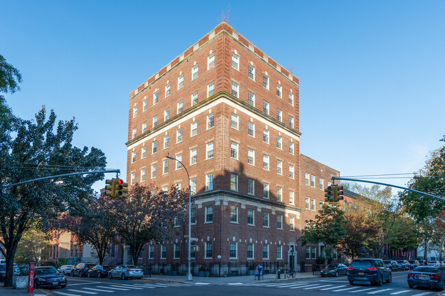 75 Greene Ave in Brooklyn, NY - Foto de edificio - Building Photo