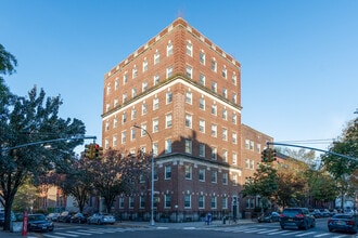 75 Greene Ave in Brooklyn, NY - Building Photo - Building Photo