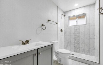 10602 W Cumberland Dr in Sun City, AZ - Building Photo - Building Photo