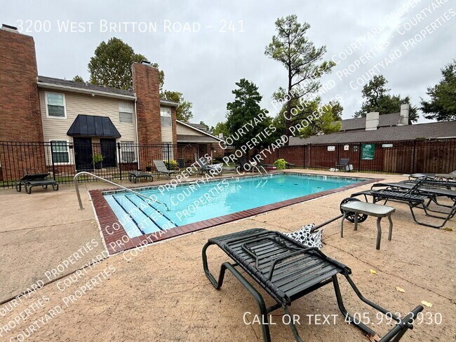 3200 W Britton Rd in The Village, OK - Building Photo - Building Photo