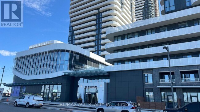 225-4225 Commerce St in Vaughan, ON - Building Photo - Building Photo