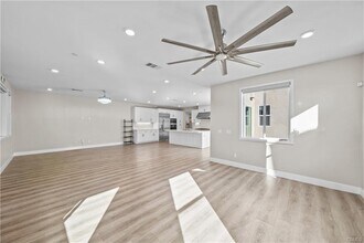 124 Zawn in Irvine, CA - Building Photo - Building Photo