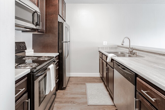 Lexington Hills Apartments