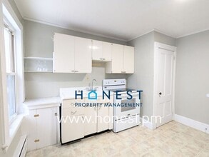 34 Gage St in Augusta, ME - Building Photo - Building Photo