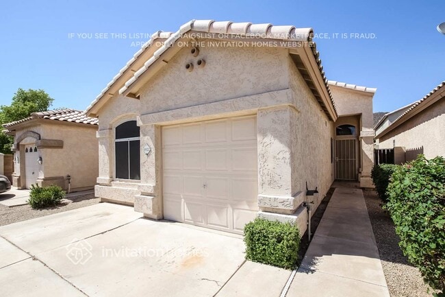 4922 W Behrend Dr in Glendale, AZ - Building Photo - Building Photo