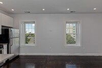 996 Tremont St, Unit 3 in Boston, MA - Foto de edificio - Building Photo