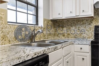 1304 Chapel Creek Rd in Waco, TX - Building Photo - Building Photo