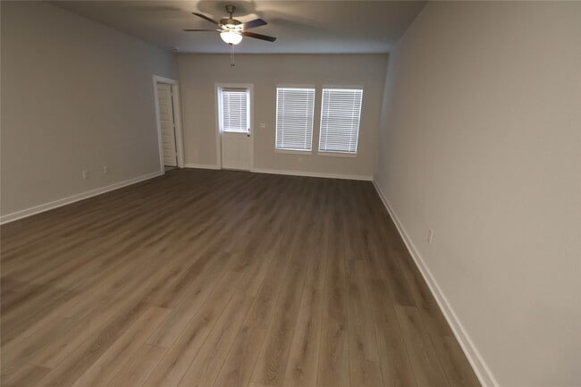 8530 Blueberry Ash St in Magnolia, TX - Building Photo - Building Photo