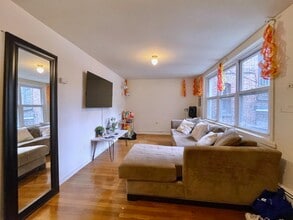 618 Park Ave in Hoboken, NJ - Building Photo - Building Photo