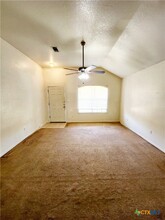 3208 Raven Dr in Killeen, TX - Building Photo - Building Photo