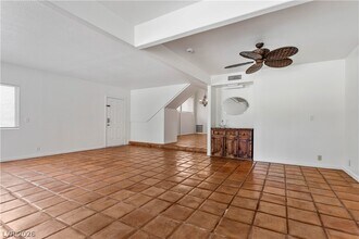 908 Vegas Valley Dr in Las Vegas, NV - Building Photo - Building Photo