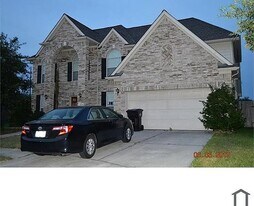 12726 Laurel Mist Way in Houston, TX - Building Photo