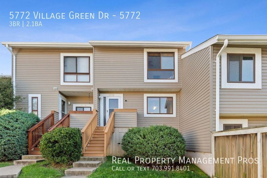 5772 Village Green Dr in Alexandria, VA - Building Photo