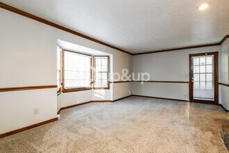 6195 Stimson Way in Riverdale, GA - Foto de edificio - Building Photo